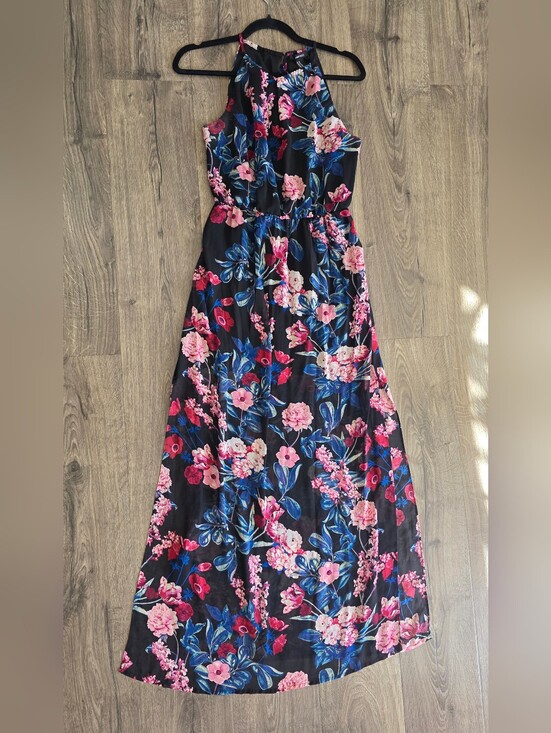 Forever 21 Dresses & Skirts - Forever 21 Black Floral Maxi Dress with Pink and Blue Blooms